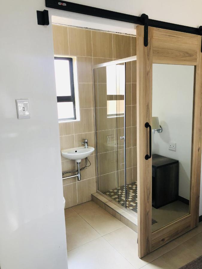 Tranquility Guesthouse Standerton Ngoại thất bức ảnh