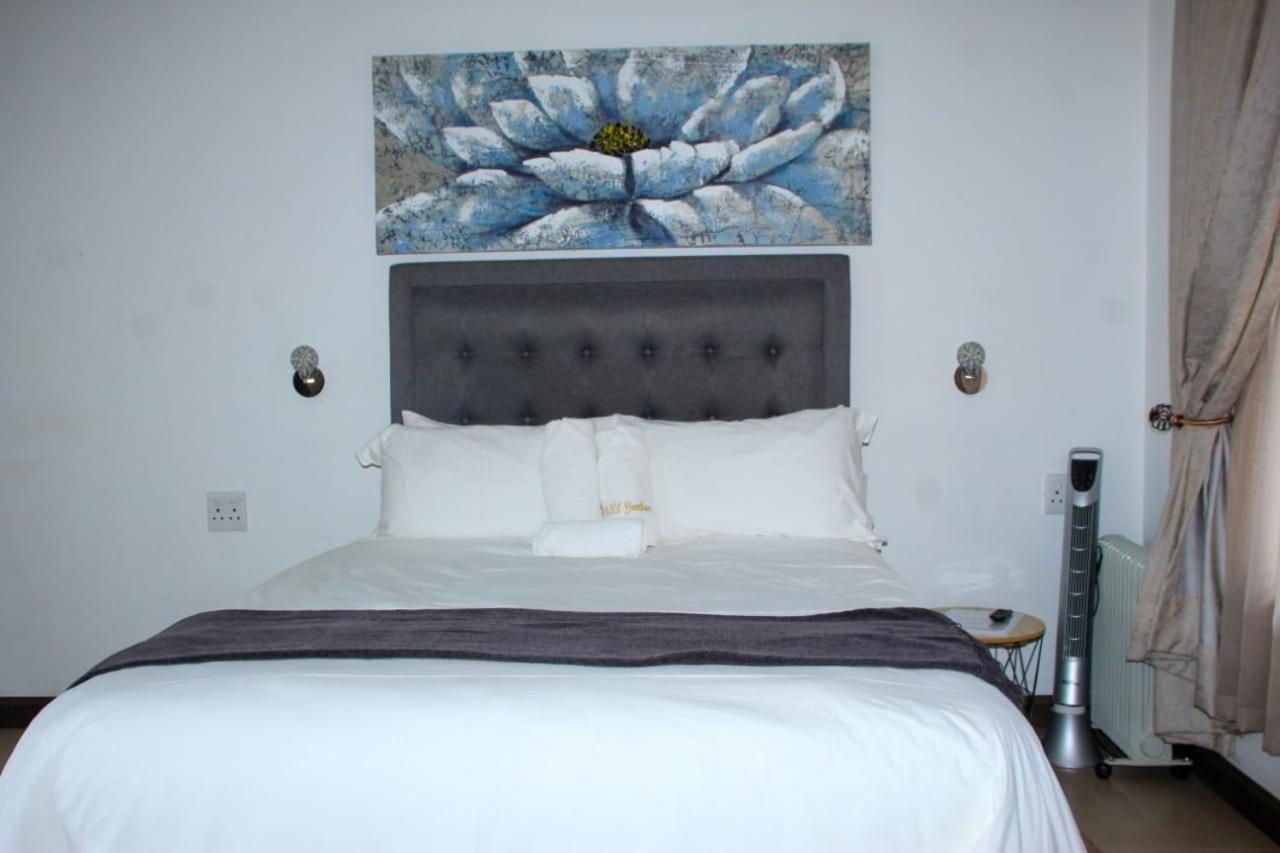 Tranquility Guesthouse Standerton Ngoại thất bức ảnh