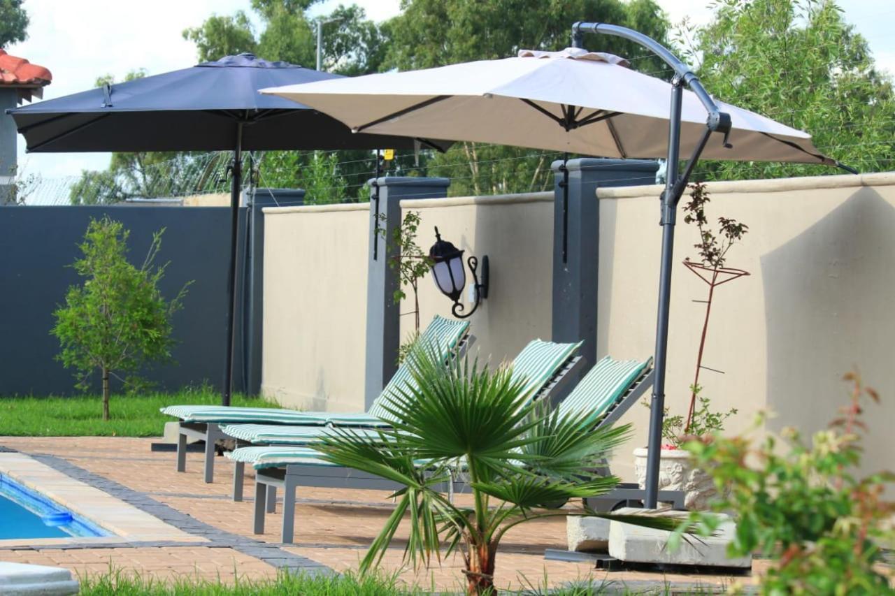 Tranquility Guesthouse Standerton Ngoại thất bức ảnh